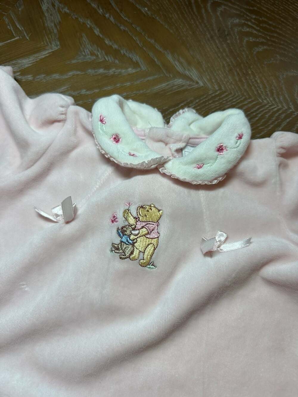 Vintage 90s y2k Disney Collection Winnie The Pooh Romper Size 6M Pink Velour - Picture 4 of 7